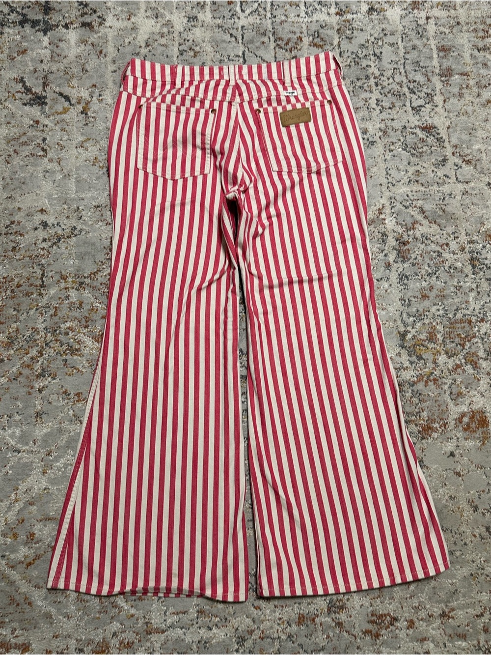 Wrangler Wanderer Pink striped Flare Jeans High Rise size 33 x 30 - Picture 3 of 14